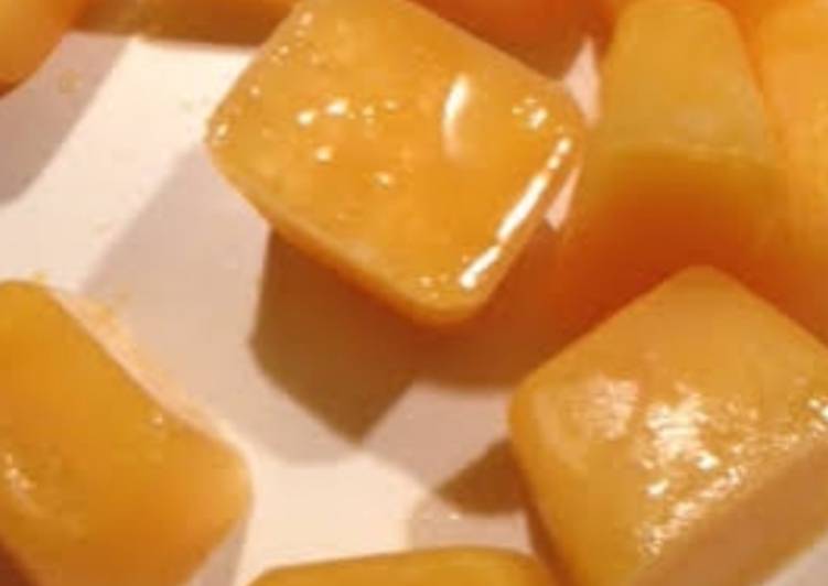 Simple Way to Make Super Quick Homemade Frozen Orange Cubes