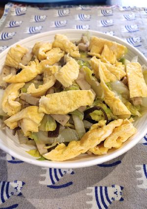 A picture of Chinese Lettuce.
