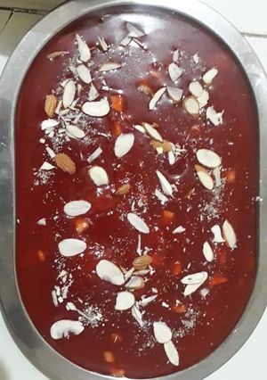 વેનીલા કસ્ટર્ડ હલવા રેસીપી મુખ્ય ફોટો