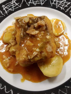 Una foto de Rape en salsa de verduras