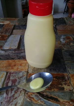 Una foto de MAYONESA CASERA con secreto