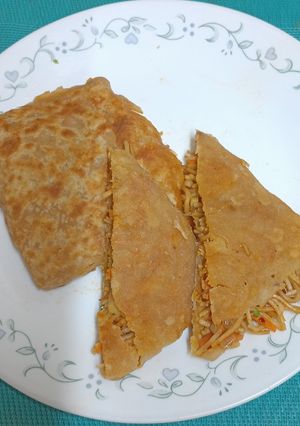 A picture of Chinese Lifafa Paratha.