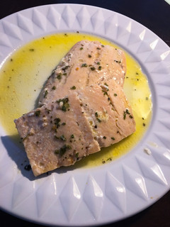 Una foto de Salmón en mantequilla