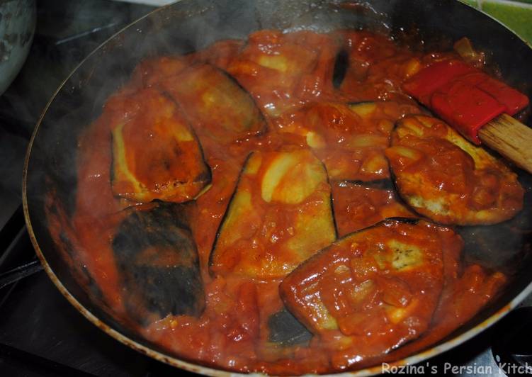 Simple Way to Make Award-winning Eggplatns onions with tomato sauce