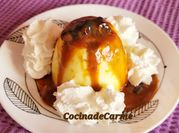 Una foto de flan royal
