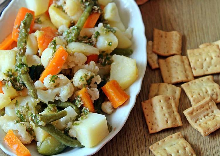 Verduras al vapor con aliño de albahaca