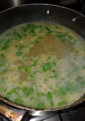 લેમન કોરીએન્ડર સૂપ (Lemon coriander soup Recipe in Gujarati) રેસીપી મુખ્ય ફોટો