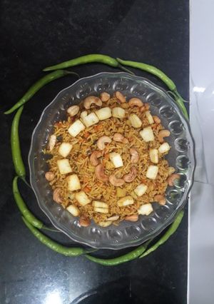 કાજુ પનીર પુલાવ (Kaju Paneer Pulav Recipe In Gujarati) રેસીપી મુખ્ય ફોટો
