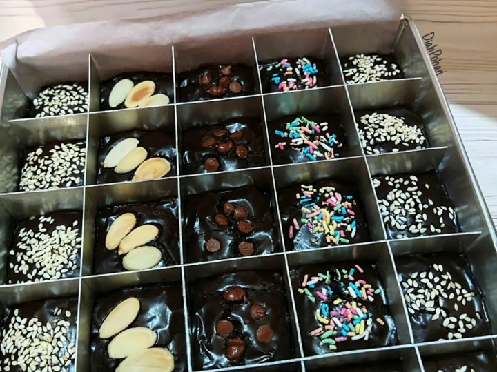 Langkah Gampang Menyiapkan Resep Fudgy Brownies shiny crust yang Bikin Ngiler Anti Ribet, Uenak Banget