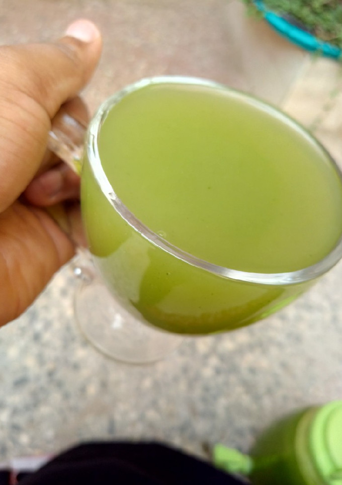 A picture of Mint cucumber lemonade.