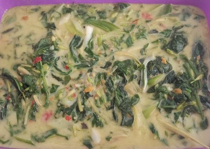 Resep Santan Sayur Pakis Sayur Gedi Dan Bunga Pepaya Oleh Eunike