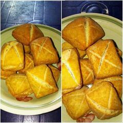 A picture of Kaç kaç(Somalian doughnut).