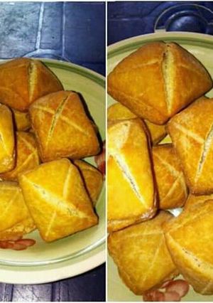 A picture of Kaç kaç(Somalian doughnut).