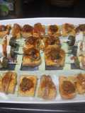 Bandeja de latas y banderillas