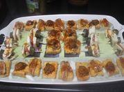 Una foto de pinchos de sardina