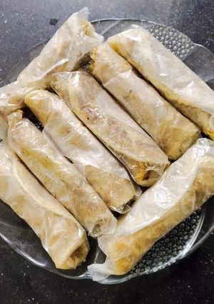 A picture of Cheesy paratha roll🌯.