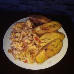 A picture of Fried plantain and scrambled egg.