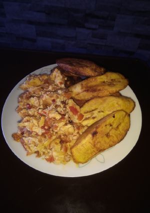 A picture of Fried plantain and scrambled egg.