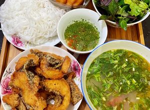 Hình của món Bún cá chấm.