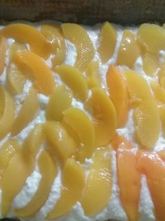 Una foto de Tarta Dulce de Chantilly y Durazno Para la tarde o Postre🍑😃!!!
