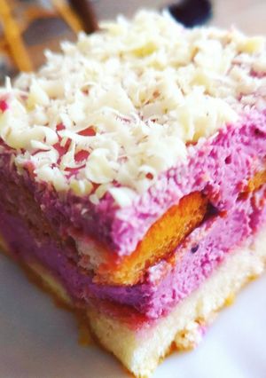 O poză a rețetei Tiramisu cu fructe de pădure.
