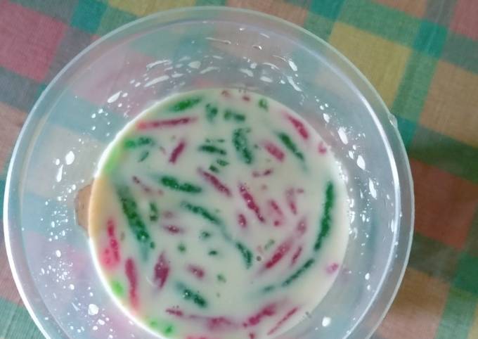 Cendol Dawet kuah susu dan santan