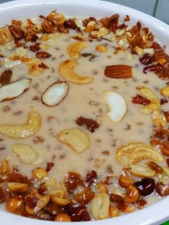 साबूदाना कैरेमल खीर (Sabudana caramel kheer recipe in Hindi) रेसिपी मुख्य फोटो