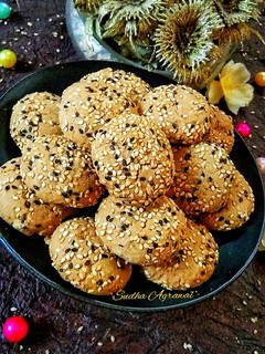 विन्टर स्पेशल तिल कुकीज़ (winter special til cookies recipe in Hindi) रेसिपी मुख्य फोटो