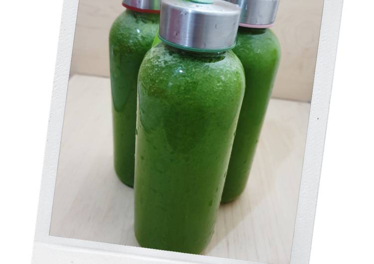 Bagaimana Menyiapkan Kale &amp; Ginger Pressed Juice yang Enak Banget