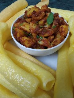 લસણિયા બટાકા ભૂંગળા (Lasaniya Bataka Bhungra Recipe In Gujarati) રેસીપી મુખ્ય ફોટો