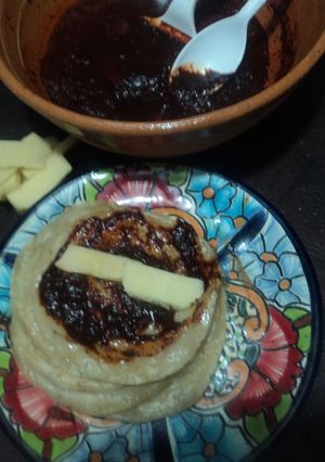 Una foto de Quesadillas con mole, México