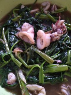 Foto resep Oseng cumi kangkung
