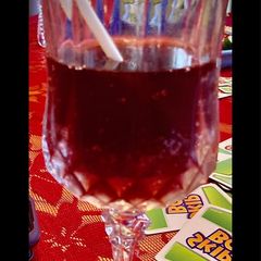 A picture of Cherry flavored Pepsi (5.5 ounces).