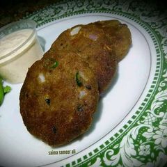 A picture of Shami kabab.