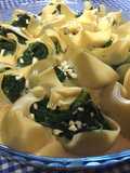 Lumaconi con espinacas y requesón