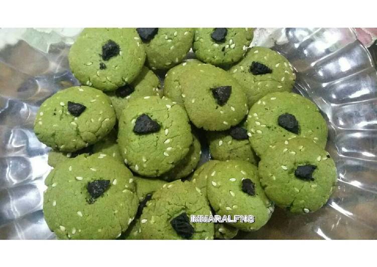 Greentea Cookies Topping Oreo