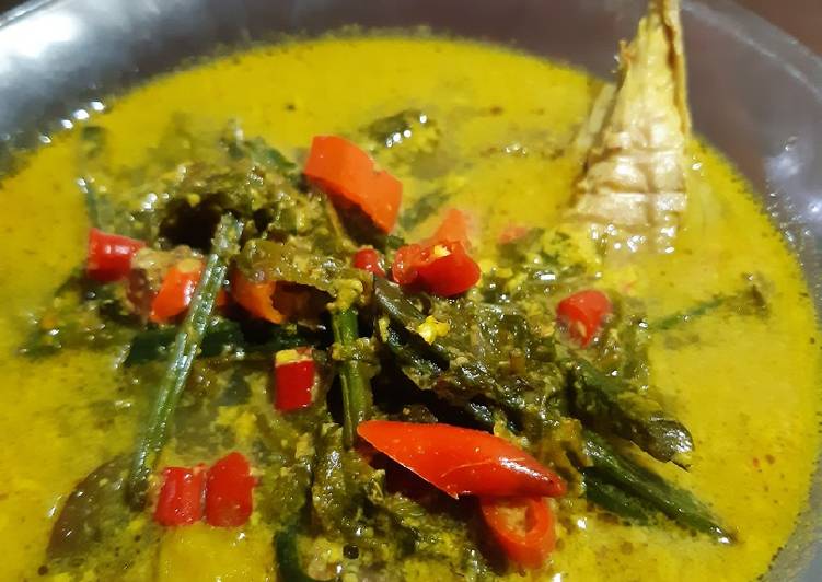 Cara Membuat Kare Ikan tongkol Asap 💚 yang Lezat Sekali