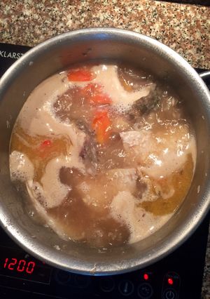 Hình của món Đầu cá trắm nấu canh chua.