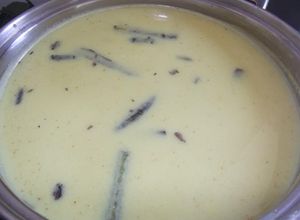 Una foto de Licor de leche dulce de curry con tequila las correa