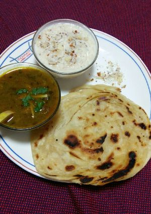 A picture of Black chana.