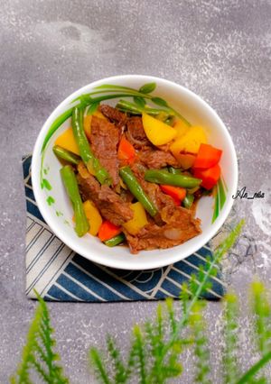 Foto resep Nikujaga Halal (Japanese Meat and Potato Stew)