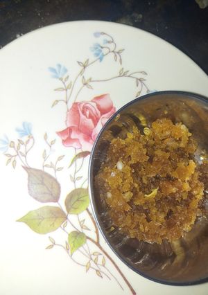 தேங்காய் திரட்டு பால் (Thenkai thirattu paal recipe in tamil) செய்முறை முக்கிய புகைப்படம்