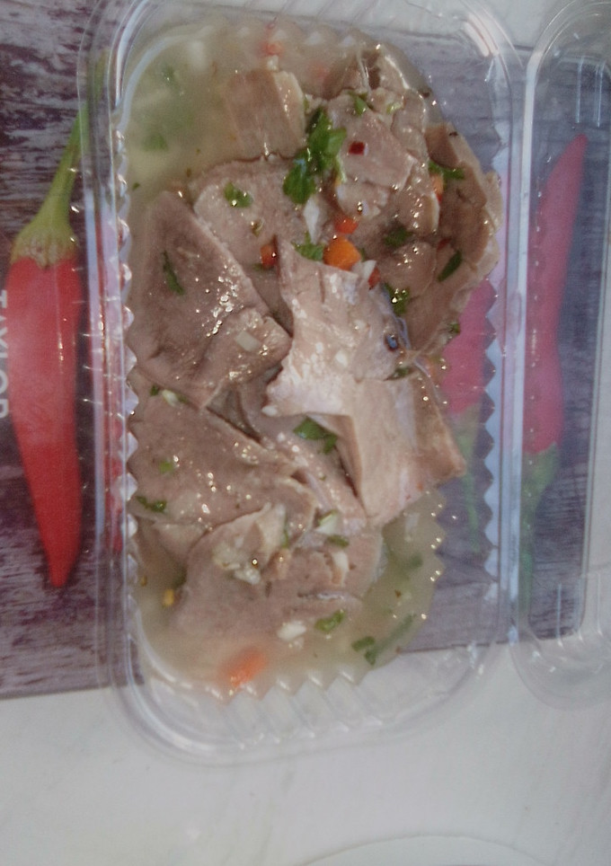 Una foto de Lengua a la vinagreta