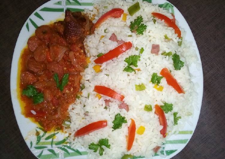 Veggie rice with hotdog sauce and chicken