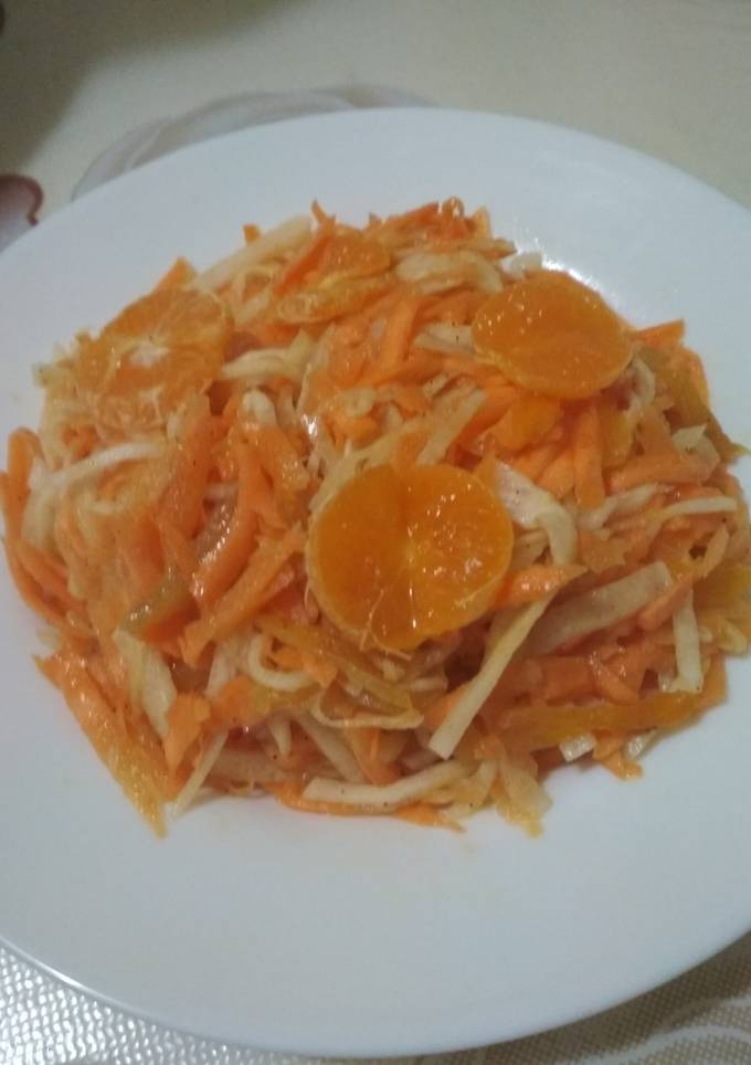 Салат с морковью и редькой