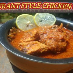 A picture of Restaurant Style Chicken Curry.