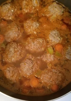 Una foto de Albóndigas en CALDILLO (fácil y delicioso)