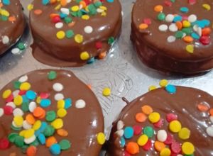 Una foto de Alfajores caseros 🍫