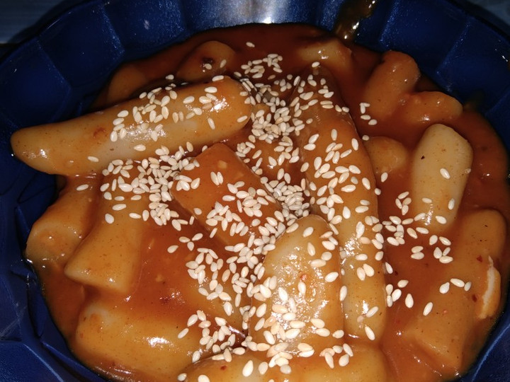 Cara Gampang Membuat Tteobokki (Toppoki) ala vhy simpel no ribet yang Enak Banget