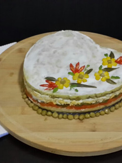 عکسی از دستور کیک الویه لایه ای (الویه ولنتاین)